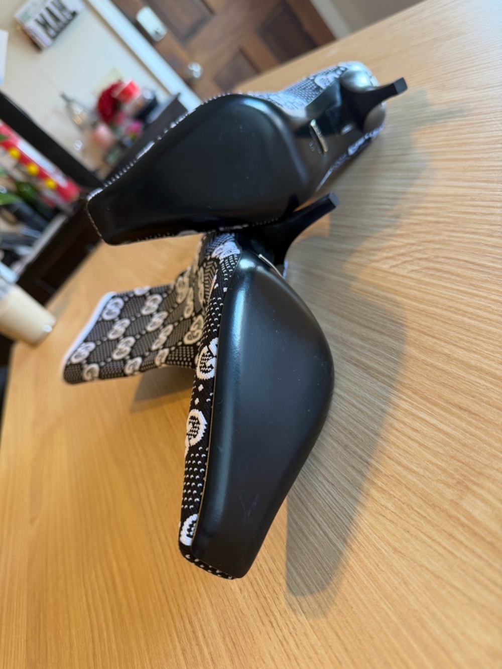 Gucci Black and White GG Logo Ankle Boots - Picture 2 of 5